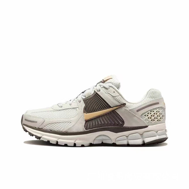 Nike Zoom Vomero 5