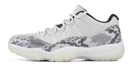 Retro High-Top Basketball Sneakers