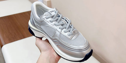 Chanel Runner Cc Logo
Sneakers