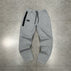 M / Light gray trousers