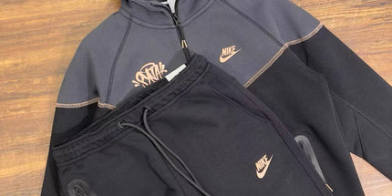 Nike Tech Fleece suit