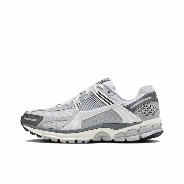Nike Zoom Vomero 5