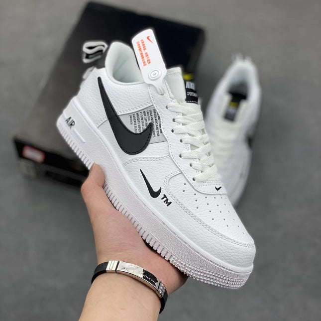 Air Force 1 White Hook Sneakers