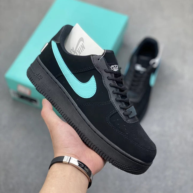 Air Force 1 White Hook Sneakers
