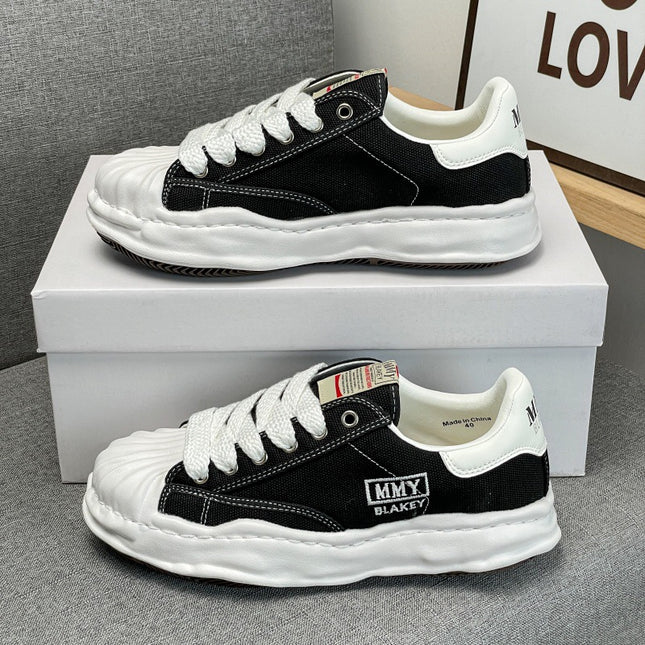 Classic Low-Top Canvas Shoes