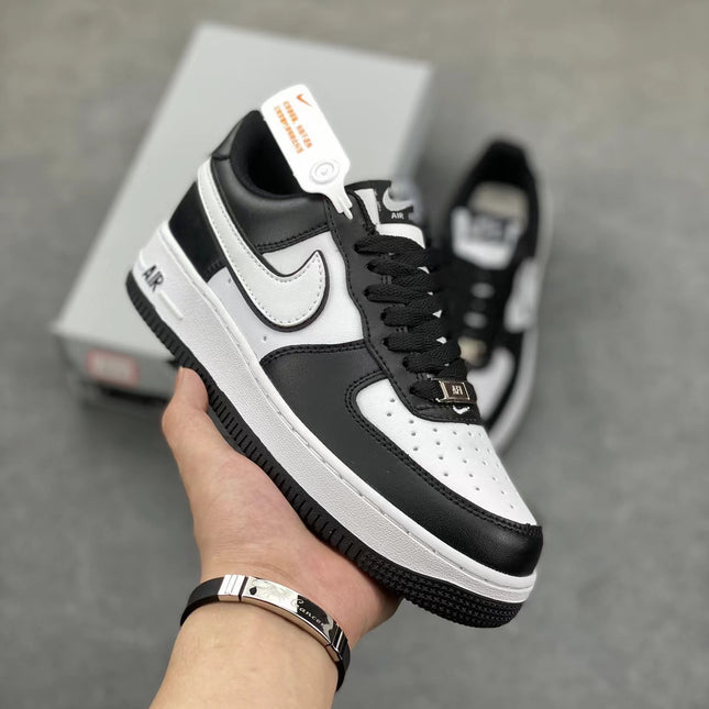Air Force 1 White Hook Sneakers