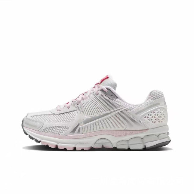 Nike Zoom Vomero 5