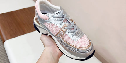 Chanel Runner Cc Logo
Sneakers
