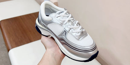 Chanel Runner Cc Logo
Sneakers