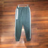 M / Green pants
