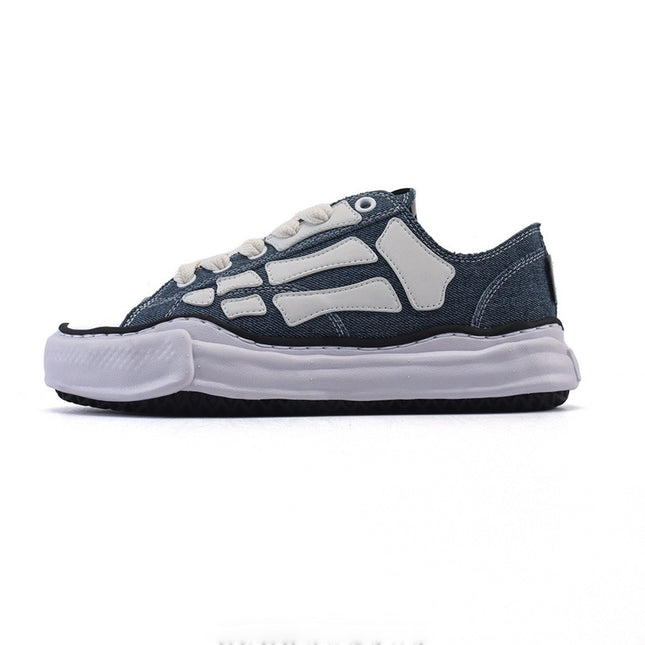 Classic Low-Top Canvas Shoes