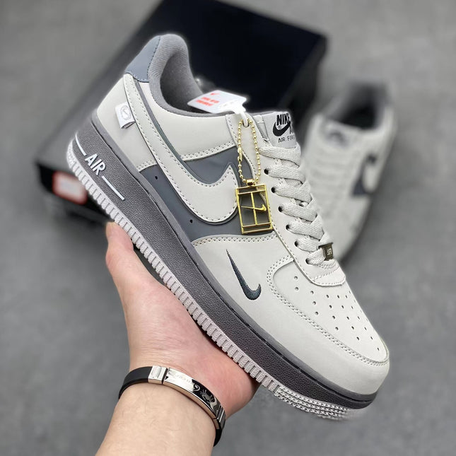 Air Force 1 White Hook Sneakers