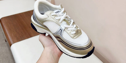 Chanel Runner Cc Logo
Sneakers
