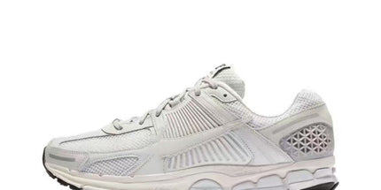 Nike Zoom Vomero 5