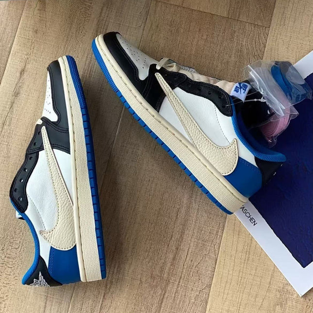 Nike x Travis Scott Sneakers