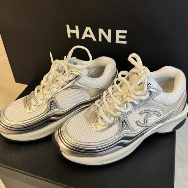 Chanel Runner Cc Logo
Sneakers